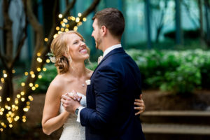 photo of bride and groom in courtyard at union station by ashley fisher photography